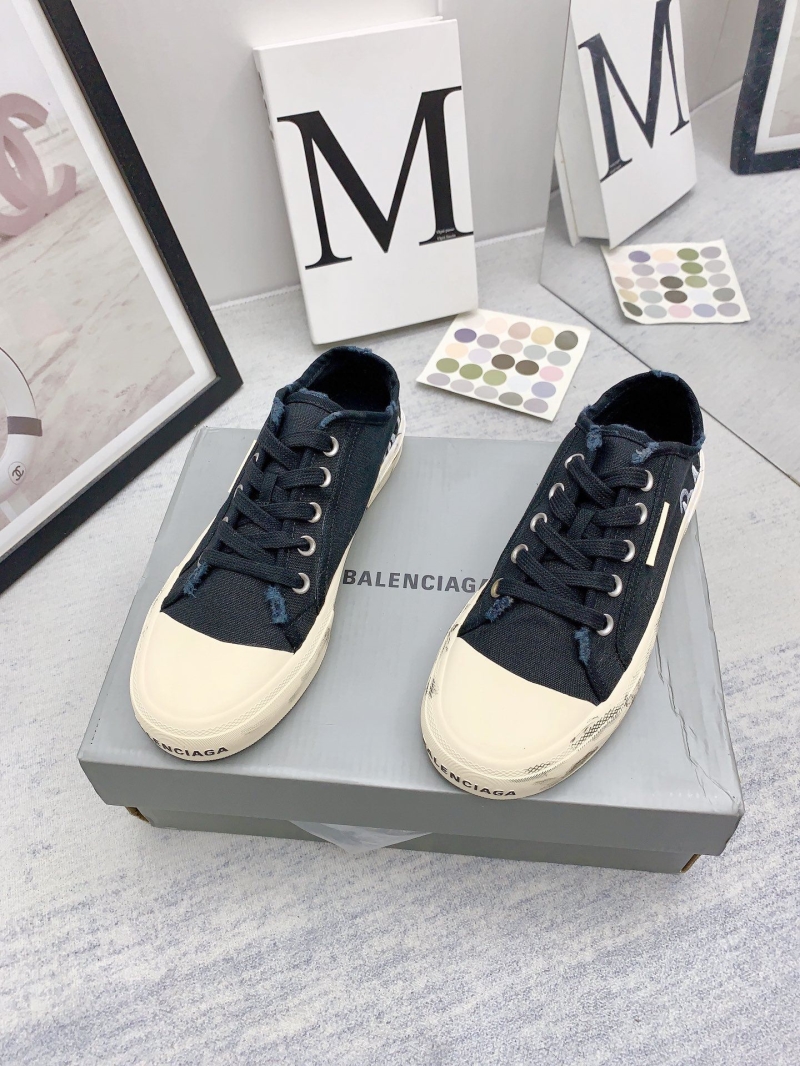 Balenciaga Low Shoes